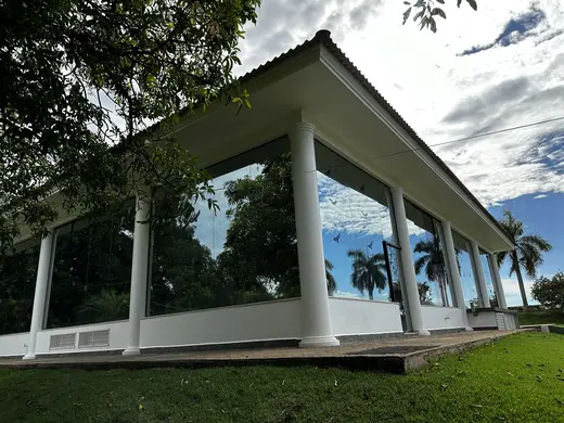 Espaços e estrutura da Fazenda Pingo D'Água